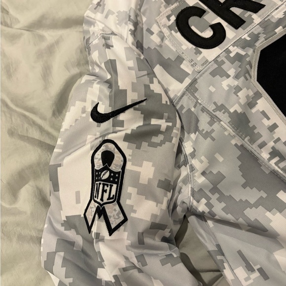 Nike Raiders Camo Jersey with Black Accents - Picture 3 of 4